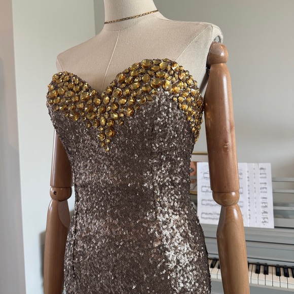 Sherri Hill Sweetheart Sequin Gown: Canary Yellow Gems - Picture 10 of 15